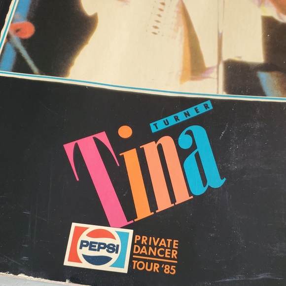 Tina Turner Private Dancer 1985 Concert Tour Program Book - Picture 8 of 12